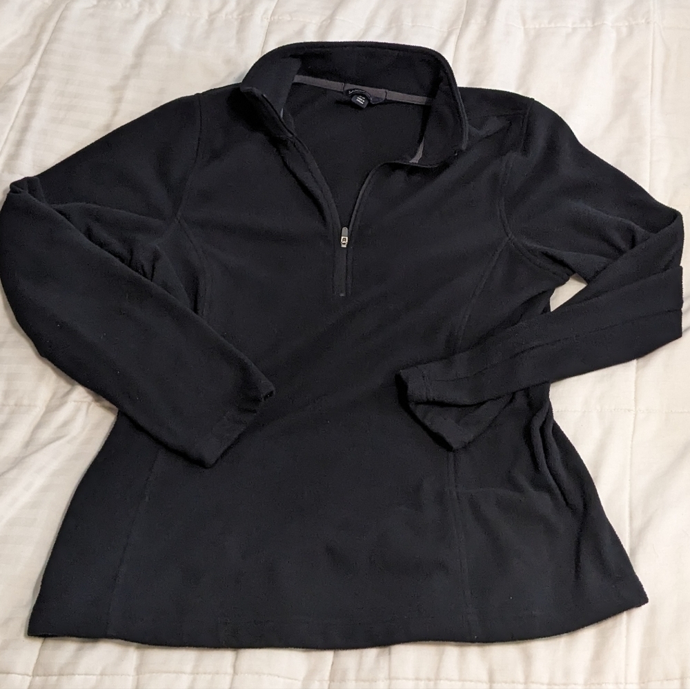 Lands' End black half zip pullover size Medium